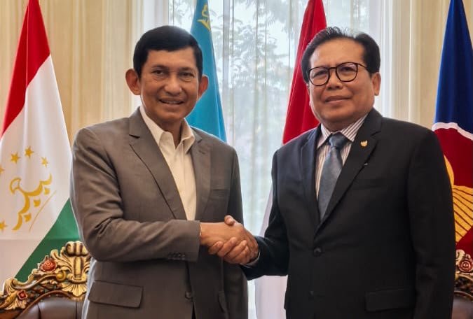 Dubes Fadjroel Dukung MIND ID Jajaki Kerja Sama Mineral dengan Kazakhstan